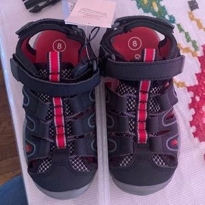Toddler Cat And Jack Aft on Hiking Sandals:size:  8